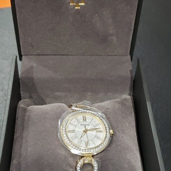 $199.99~ Bulova 98L300 Classic Crystal Bezel Stainless Steel Ladies Quartz Watch
